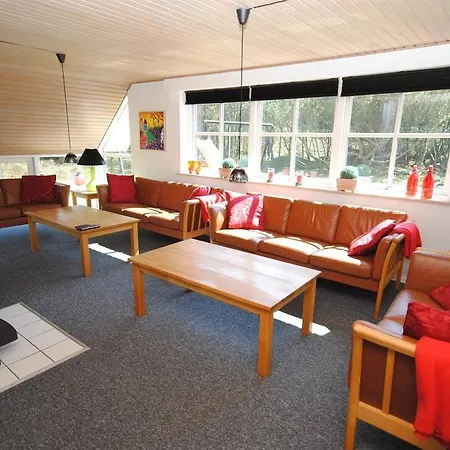 Holiday Ved H- 5036
